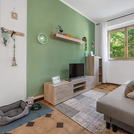 Genova 3 Pet Friendly Flat
