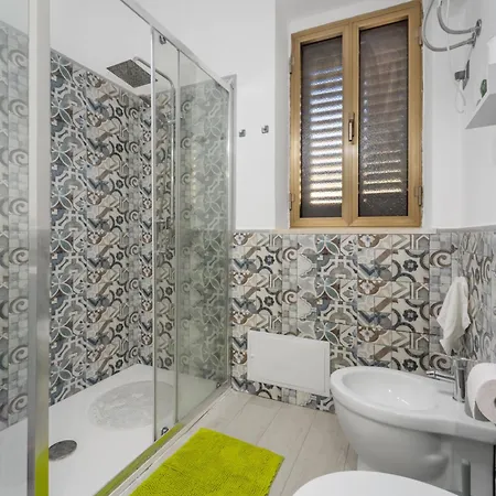 Genova 3 Pet Friendly Flat Semesterbostad Iglesias